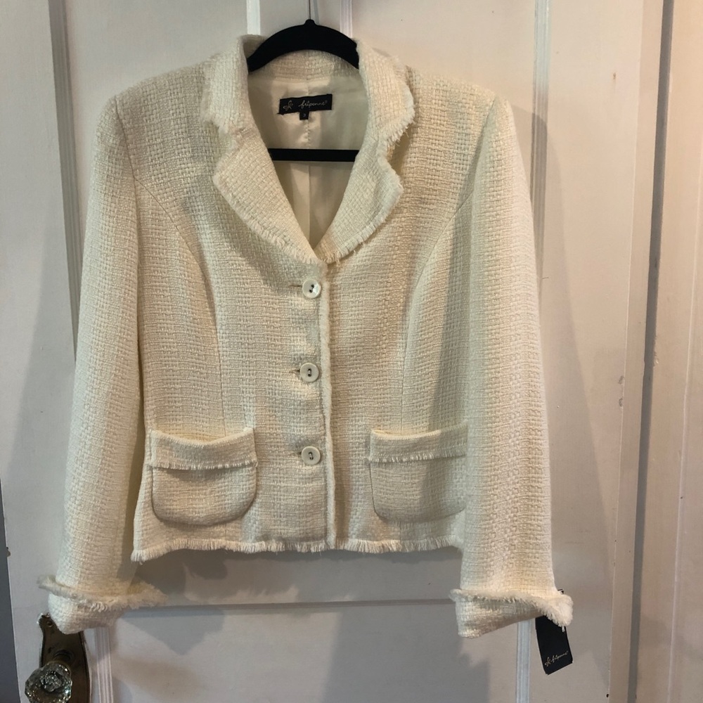 NWT Friponne fringe tweed jacket, ivory with front patch pockets, cuffed sleeves